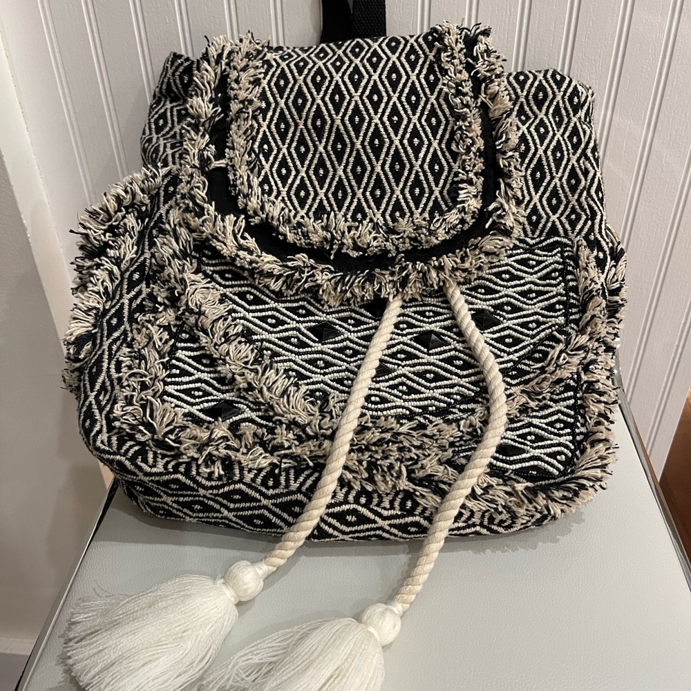 Backpack Black and White